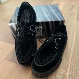 T.U.K Suede Viva Mondo Creeper, unisex size  8M/10W original box. Brand New